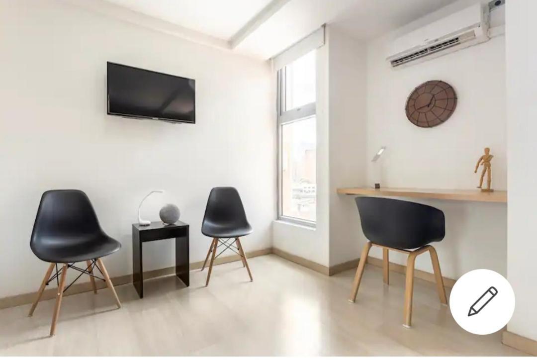 Beautiful & Comfortable Apartment In Laureles Medellín Dış mekan fotoğraf